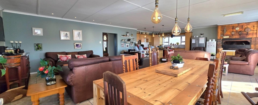 Commercial Property for Sale in Franskraal Western Cape